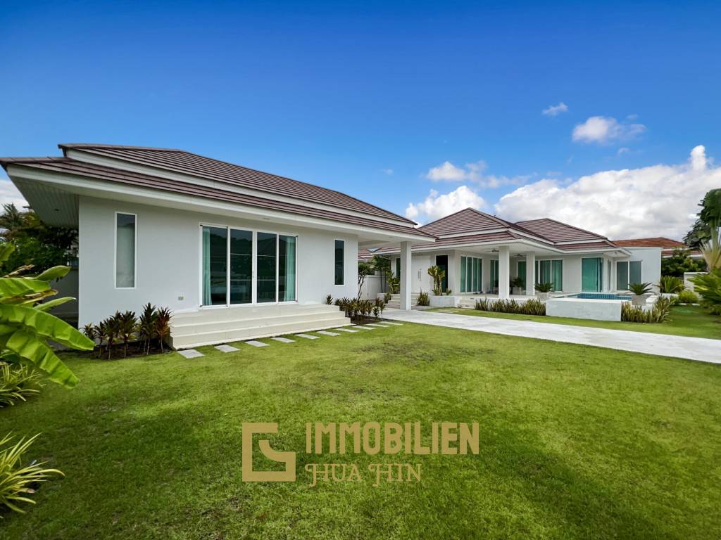 Woodlands: Freehold 4 Bedroom Pool Villa