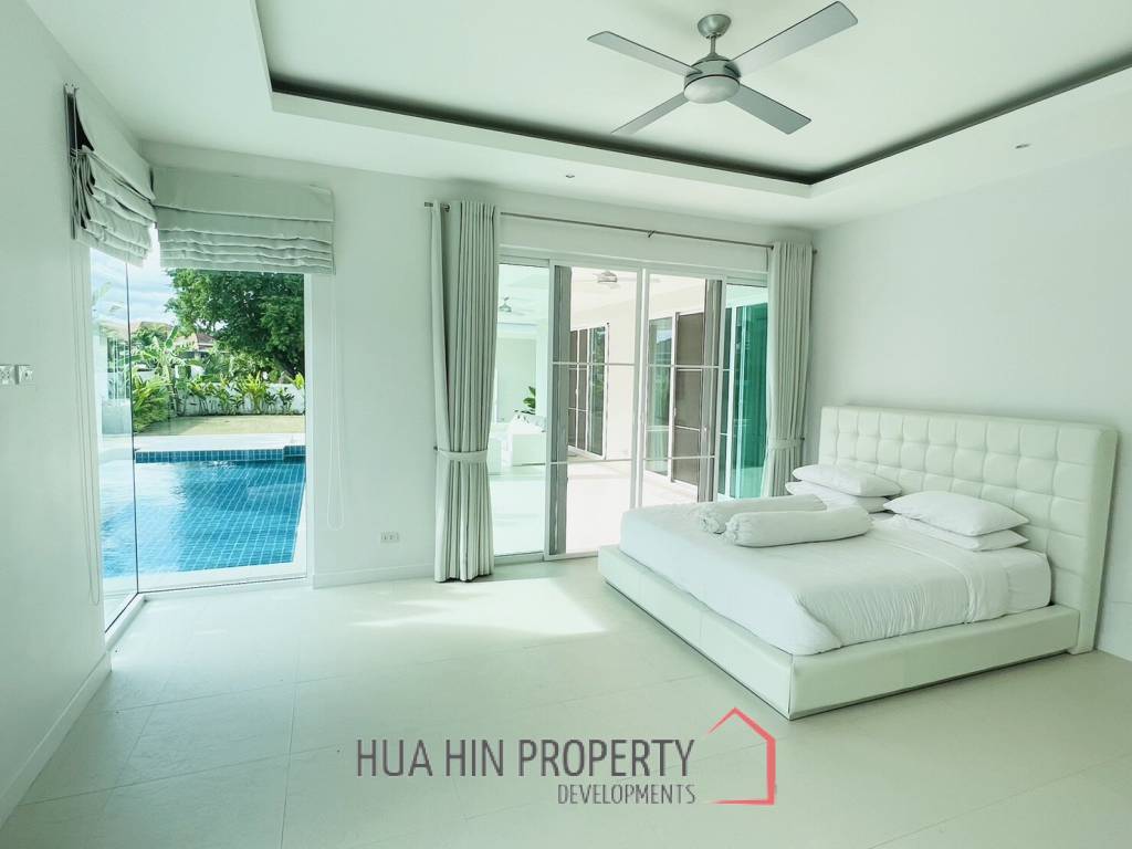 Woodlands: Freehold 4 Bedroom Pool Villa