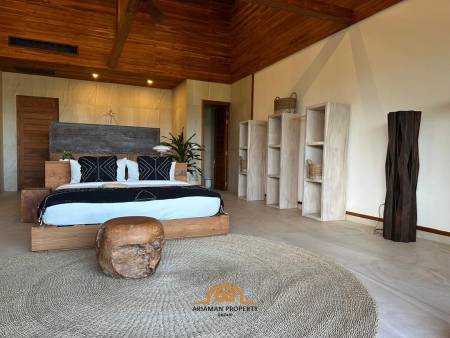 Incredible 10-Bedroom Teak Wood Villa in Chaweng