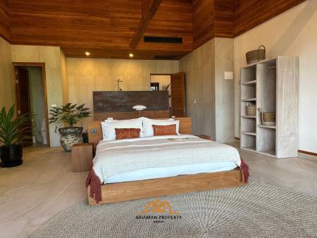 Incredible 10-Bedroom Teak Wood Villa in Chaweng