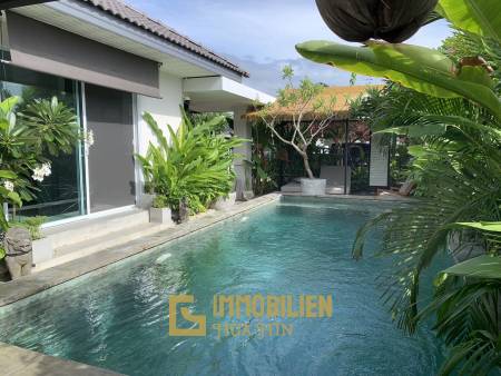 The Village: Wunderschöne Pool Villa im Bali-Stil