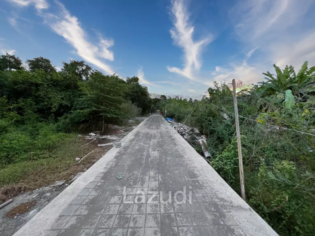 RARE FREEHOLD LAND IN SEMINYAK MINUTES DRIVE FROM THE BEACH