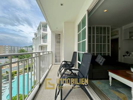 Summer Condo : 1 Bedroom Condo With Pool View