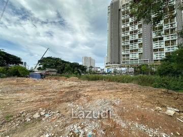 1 Ngan 87 SQ.WA (748 SQ.M.) Plot Land in Jomtien