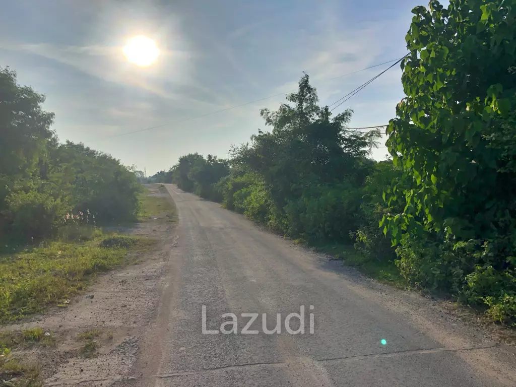 6500 M2 FREEHOLD COMMERCIAL LAND NEAR PANDAWA BEACH