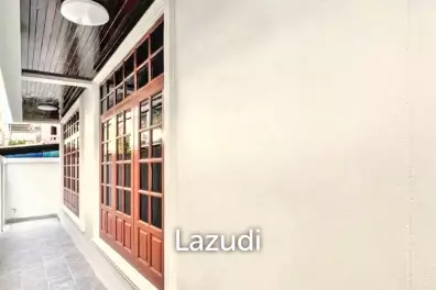 4 Bed 3 bath Detached House IconSiam Bangkok