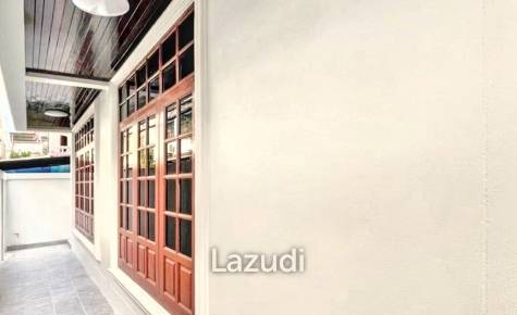 4 Bed 3 bath Detached House IconSiam Bangkok