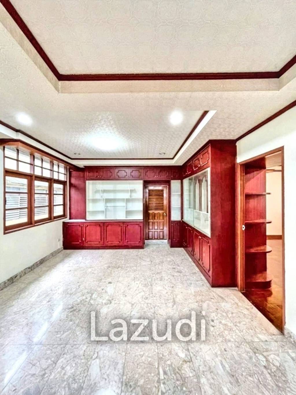 4 Bed 3 bath Detached House IconSiam Bangkok