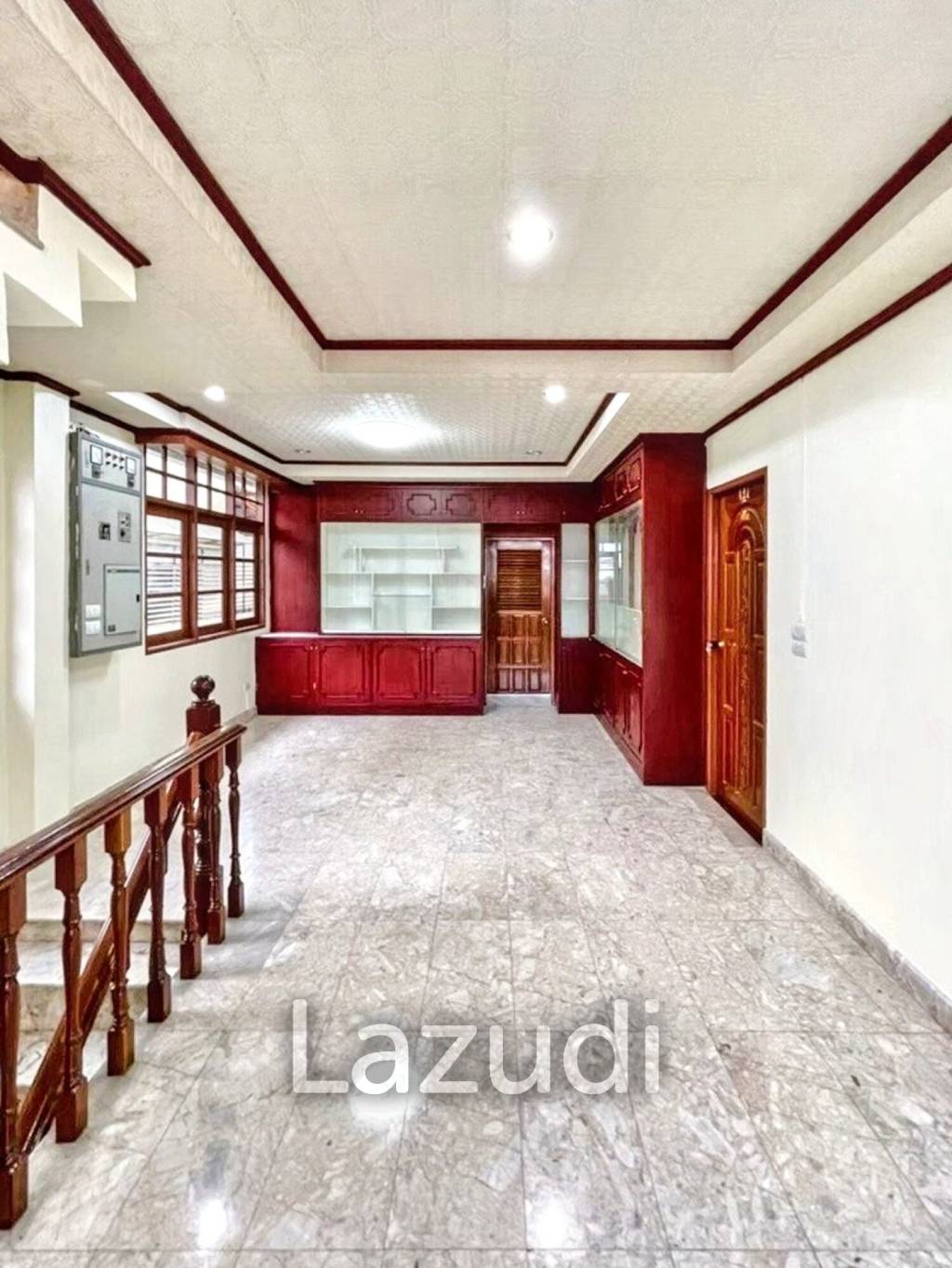 4 Bed 3 bath Detached House IconSiam Bangkok