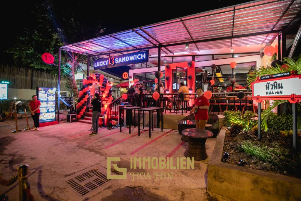 Restaurant Bar à Vendre à Hua Hin à Un Prix Abordable