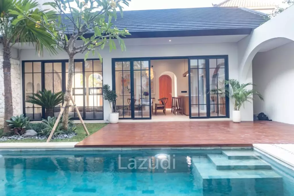 MODERN FREEHOLD VILLA IN JIMBARAN WITH CONVENIENT ACCESS
