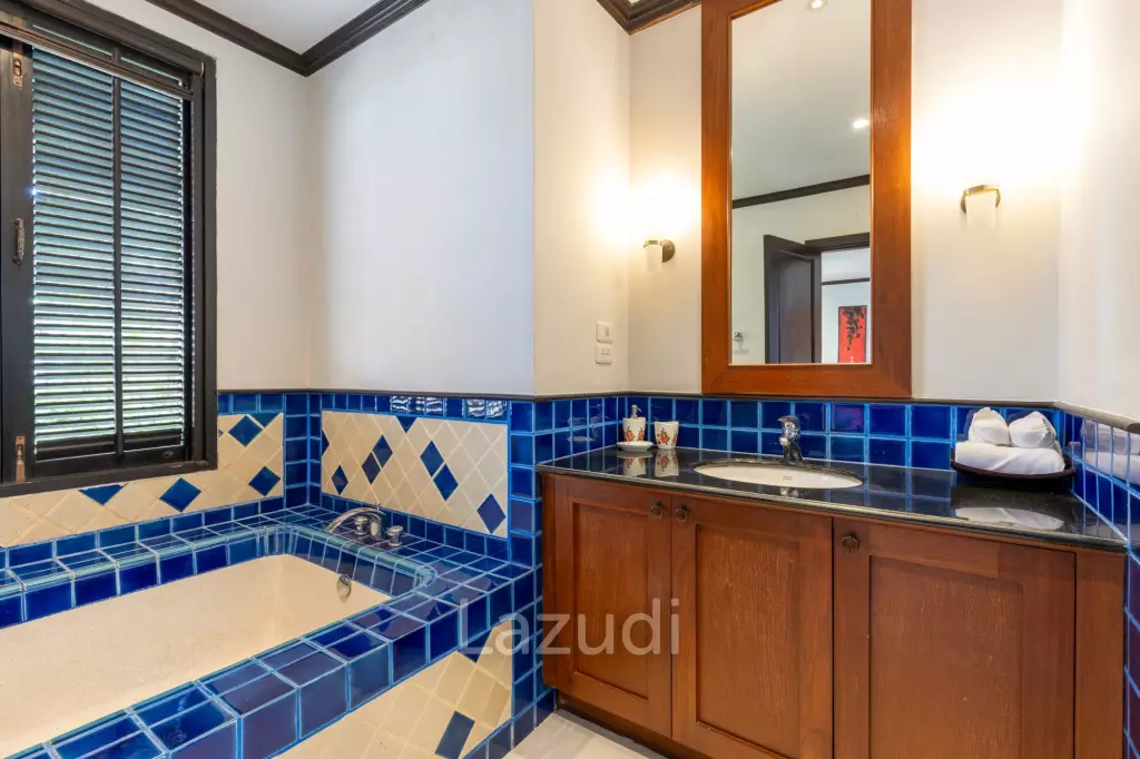 Spacious 4-Bedroom Villa For Sale At Sai Taan Villa