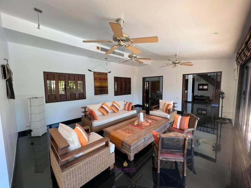 Spacious 5-Bedroom Villa In Chalong