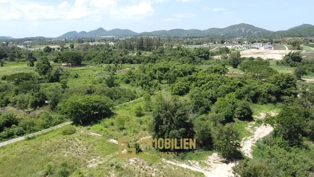 1,600 metro cuadrado Terreno de Venta