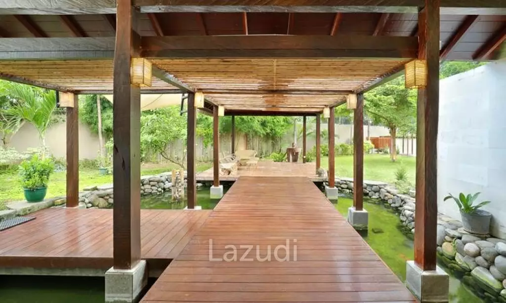 MODERN LEASEHOLD VILLA ON A LARGE PLOT IN UMALAS