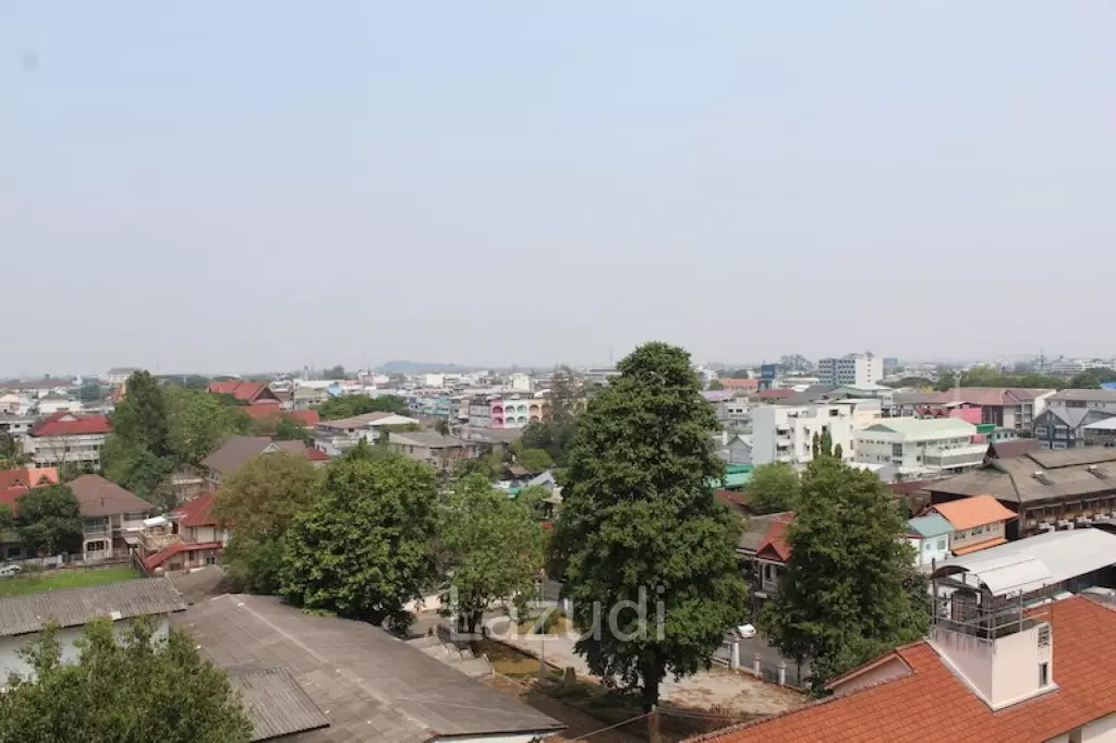 Beautiful Condo on 9th Floor for Sale