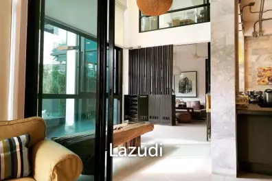 3 Bed 3 Bath 690 SQ.M Baan Klang Muang Grand De Paris Ratchada