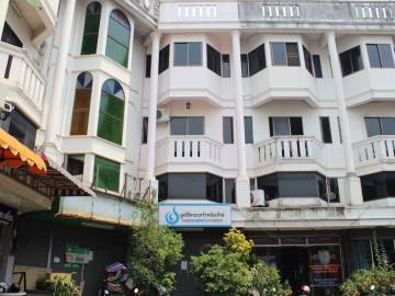Townhouse In City for Rent
