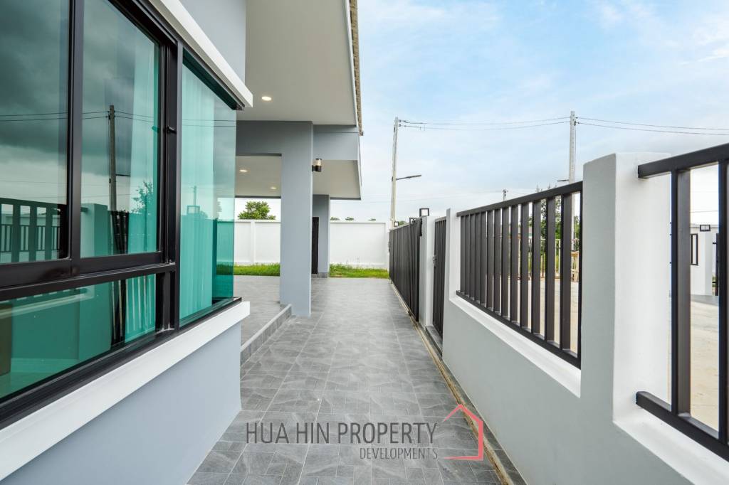 3 Beds 2 Baths 139 SQ.M Baan Sritara Hua Hin