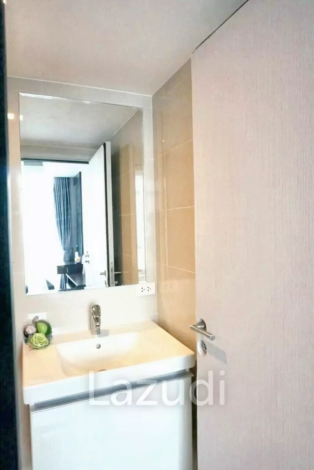 1 Bedroom 1 Bathroom 35 SQ.M Focus Ploenchit