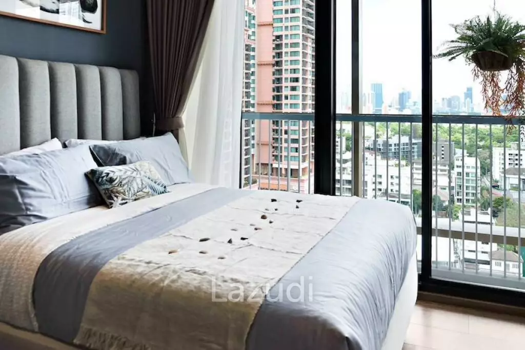 1 Bed 1 Bath 30 SQ.M Park Origin Phromphong