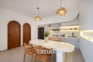 BRAND NEW MODERN 2-BEDROOM VILLA IN BERAWA, CANGGU