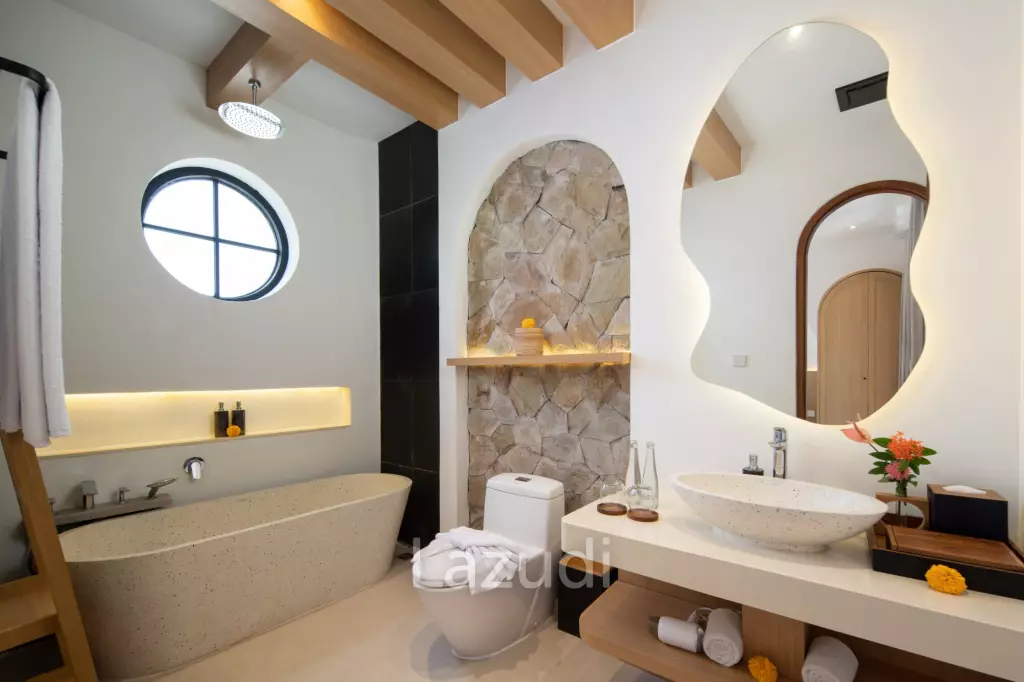BRAND NEW MODERN 2-BEDROOM VILLA IN BERAWA, CANGGU