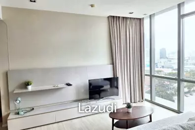 1 Bed 1 Bath 54 SQ.M The Room Sukhumvit 21