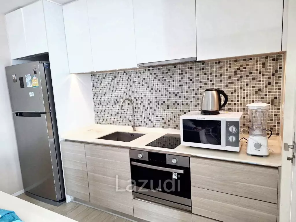 1 Bed 1 Bath 54 SQ.M The Room Sukhumvit 21