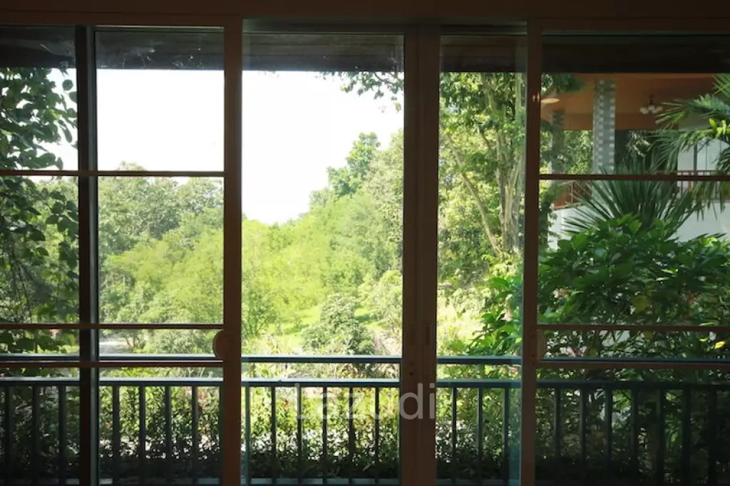 Beautiful 2 Bedroom House for Sale
