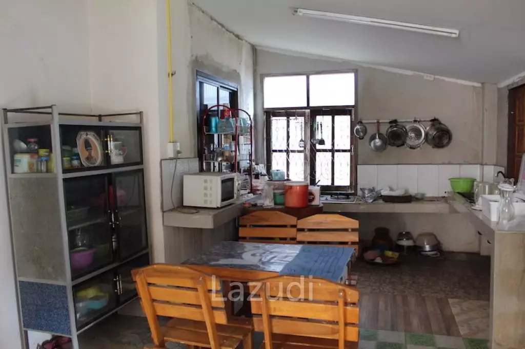 4 Bedroom House for Sale in City