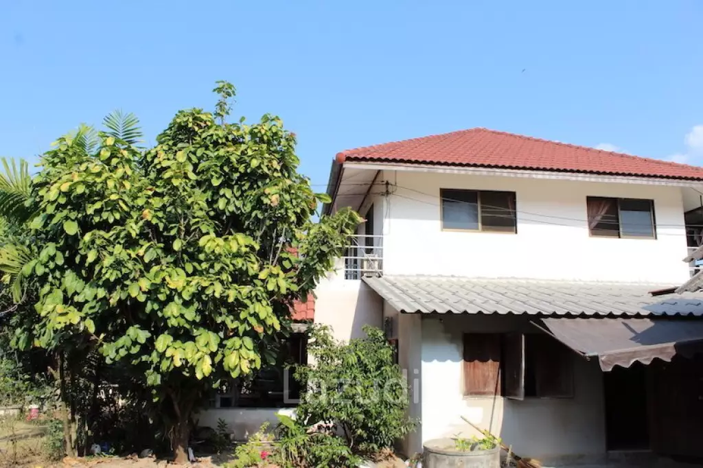 4 Bedroom House for Sale in City