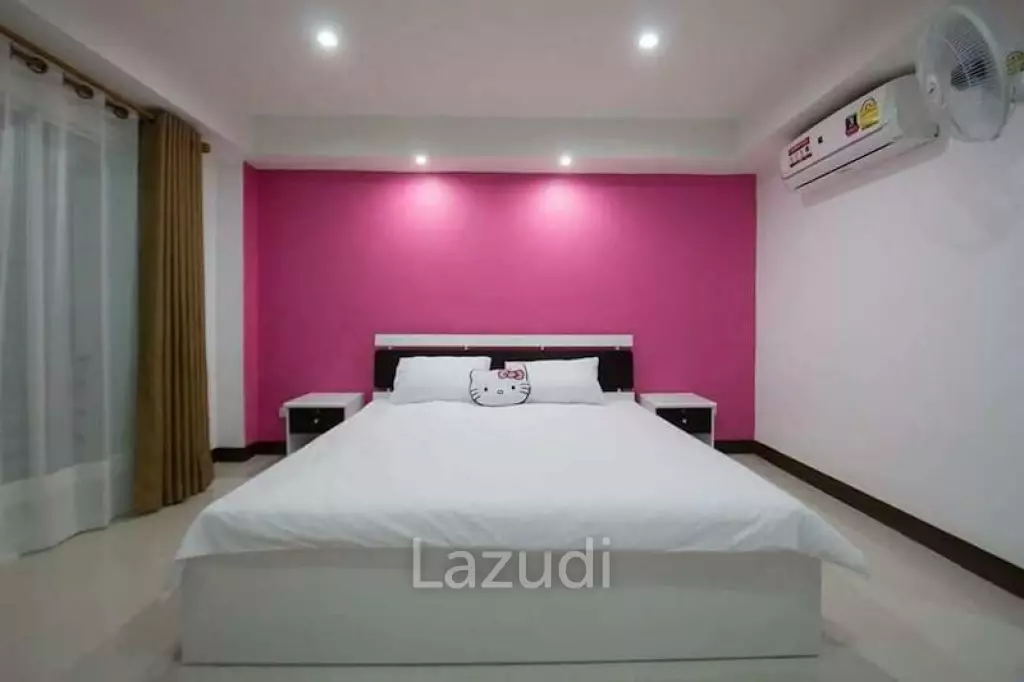 Apartment 24 Room With 5 Bedroom House for Sale