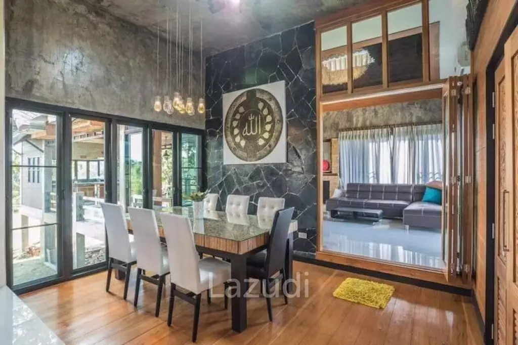 Exceptional House on 4 Hectares of Land for Sale