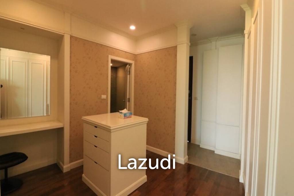 Luxury Condo 3 Bedroom In Chiang Mai for Sale