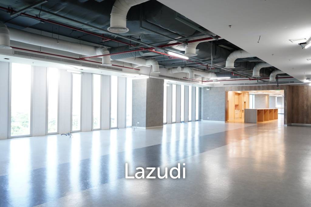 Ultra Luxury Office Space for rent in Bangna