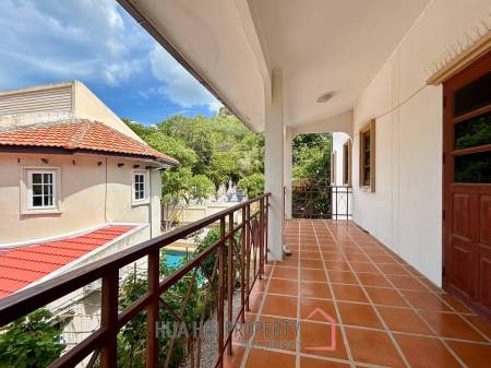 Khao Noi Village : 6 Bed 4 Bath Pool Villa
