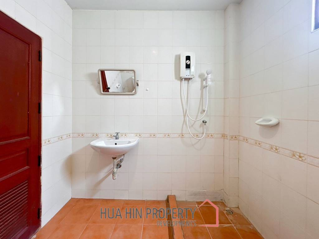 Khao Noi Village : 6 Bed 4 Bath Pool Villa