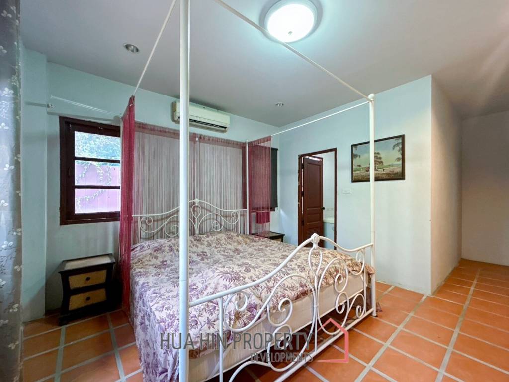 Khao Noi Village : 6 Bed 4 Bath Pool Villa