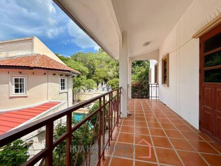 Khao Noi Village : 6 Bed 4 Bath Pool Villa