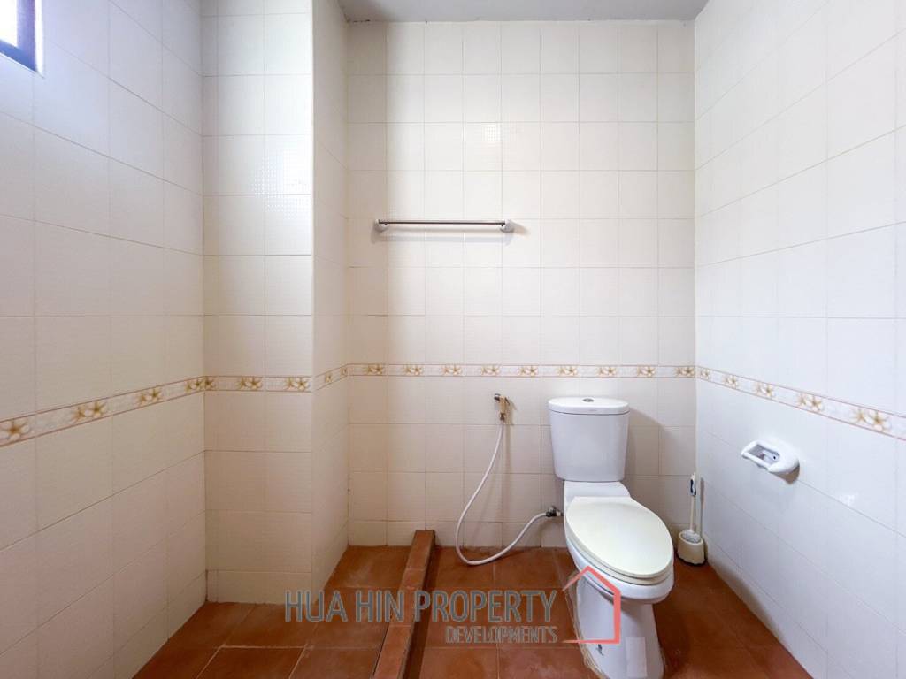 Khao Noi Village : 6 Bed 4 Bath Pool Villa