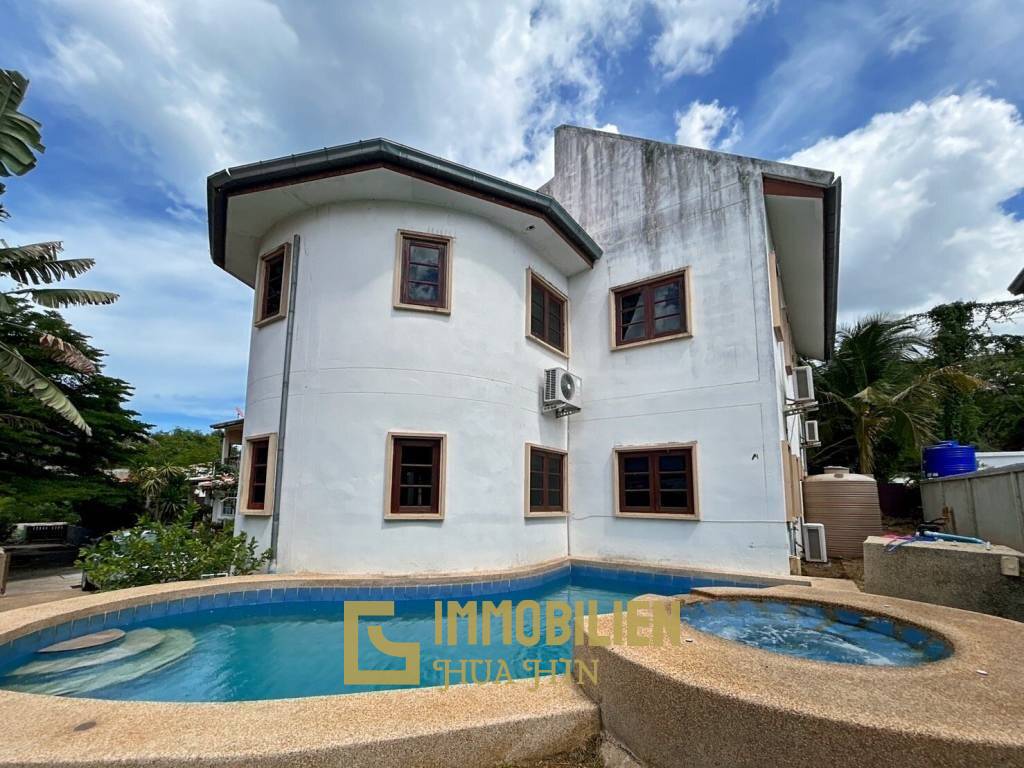 Khao Noi Village : 6 Bed 4 Bath Pool Villa