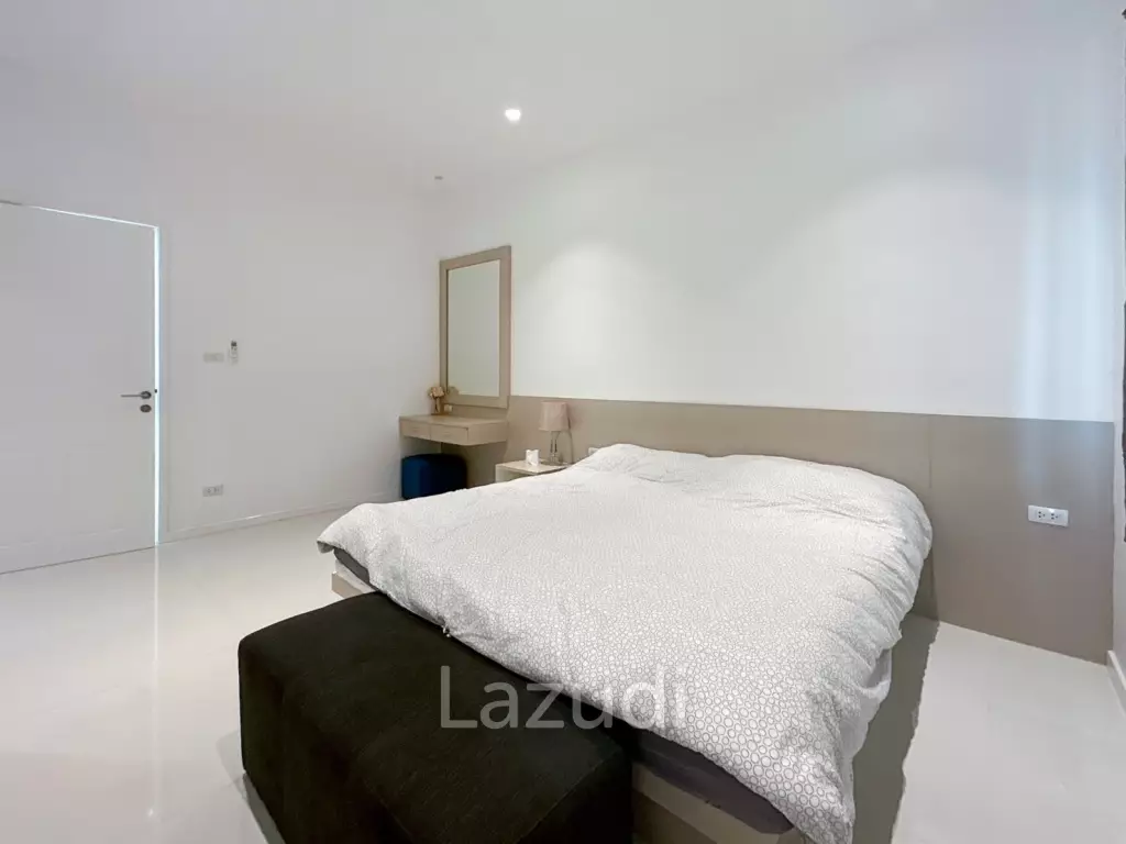 Aria Hua Hin: Modern 3-Bedroom Villa with Pool