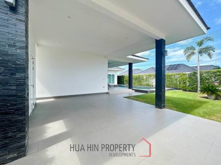 Aria Hua Hin: Modern 3-Bedroom Villa with Pool
