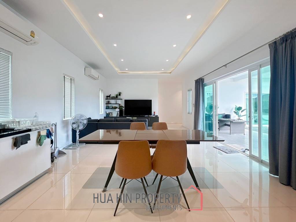 Aria Hua Hin: Modern 3-Bedroom Villa with Pool
