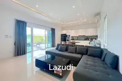 Aria Hua Hin: Modern 3-Bedroom Villa with Pool