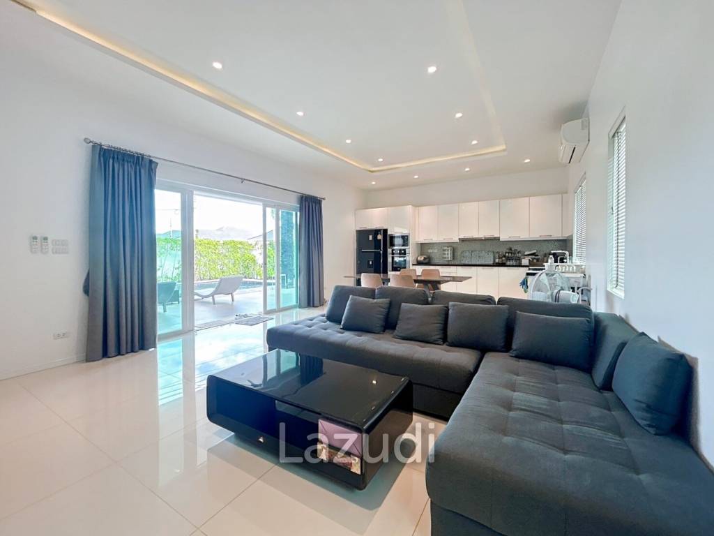 Aria Hua Hin: Modern 3-Bedroom Villa with Pool