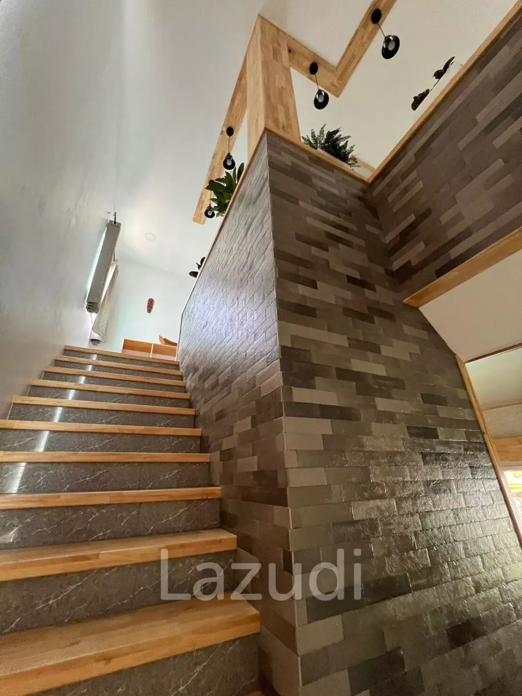 Stunning 3-Bedroom House for Sale in Mission Heights Village