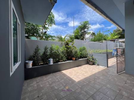 Stunning 3-Bedroom House for Sale in Mission Heights Village