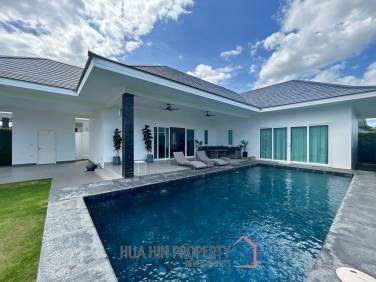 Aria Hua Hin: Modern 3-Bedroom Villa with Pool